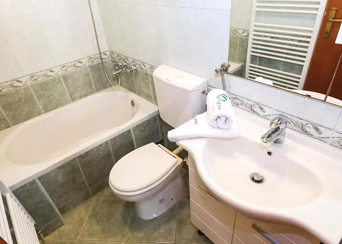 Апартаменты Two-bedroom In Biograd