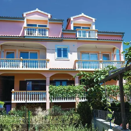 Stunning In Biograd With Wifi * Biograd Na Moru